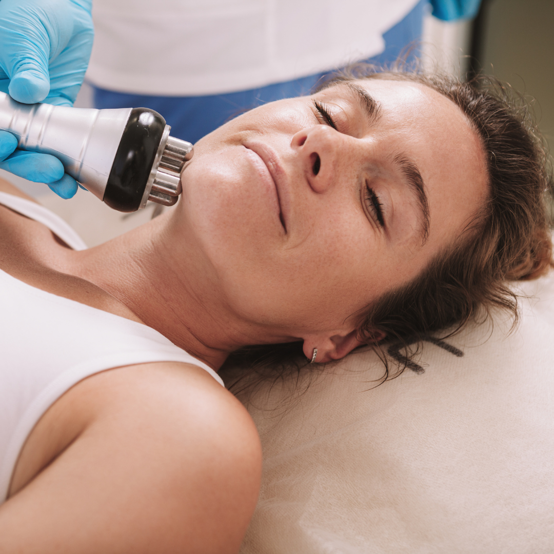 Non-Surgical Neck Lift treatment